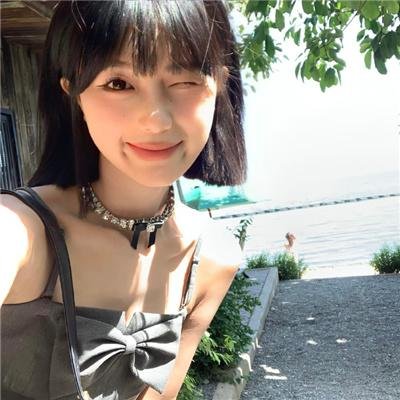 分秒闭睁